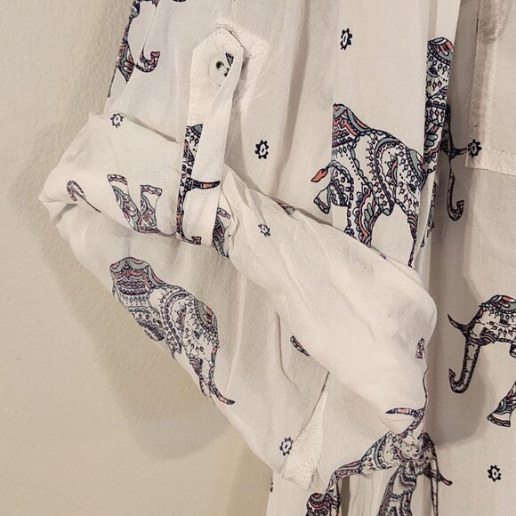Torrid women 3 / 3X Harper Challis Elephant Print top blouse shirt - Picture 4 of 12